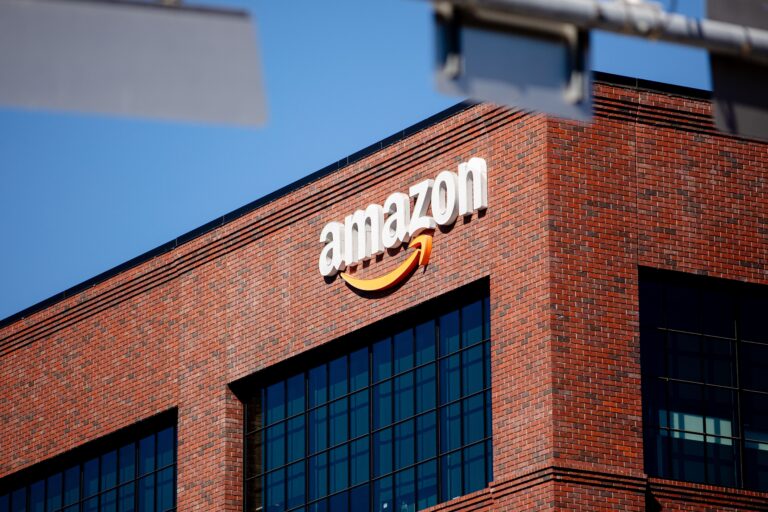 Amazon set to cut 30,000 corporate jobs in major cost-cutting move