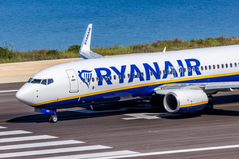 Ryanair warns of up to 600 daily cancellations during French air traffic control strike