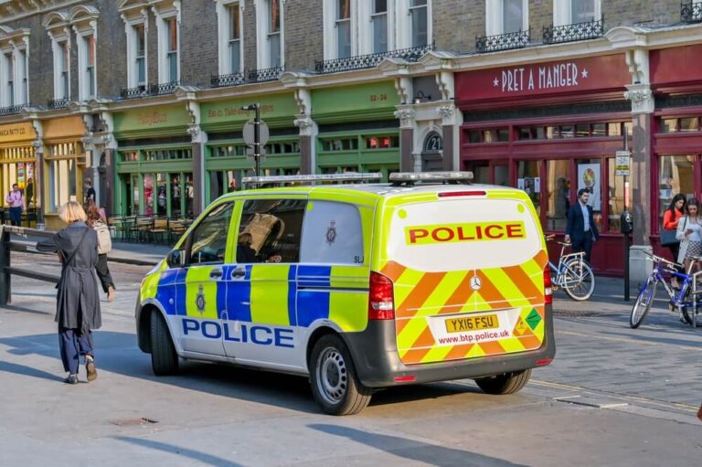 From Palace to Police Cell: Andrew Mountbatten-Windsor Held in Public Office Probe